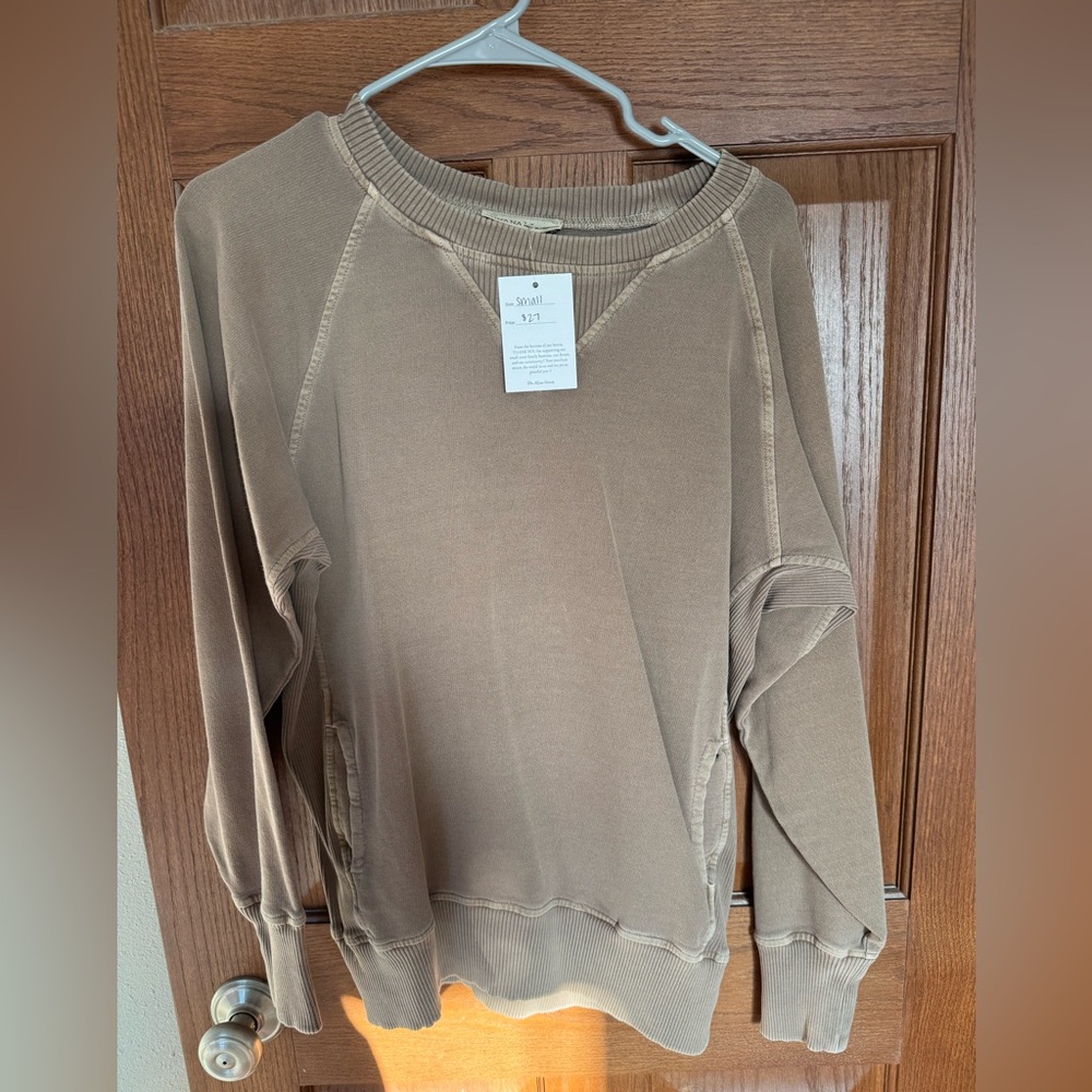 Casual Tan Sweatshirt